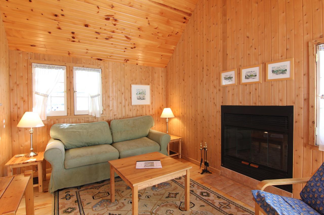 Birch Cliff Lodge On Baptiste Lake Highland Grove Dış mekan fotoğraf